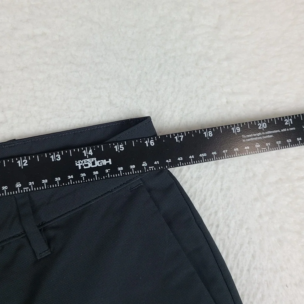 Banana Republic first photo